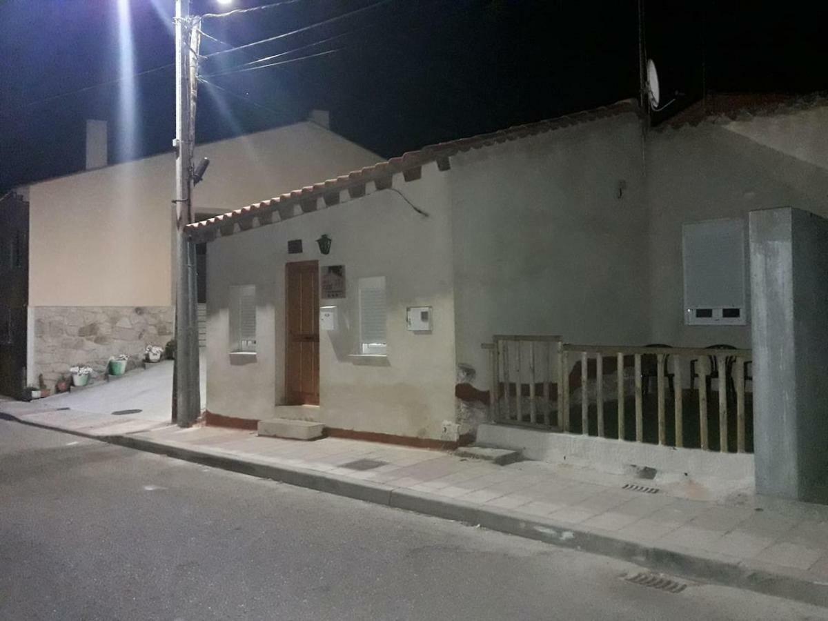Вилла Casa Sillada Muelas del Pan Экстерьер фото